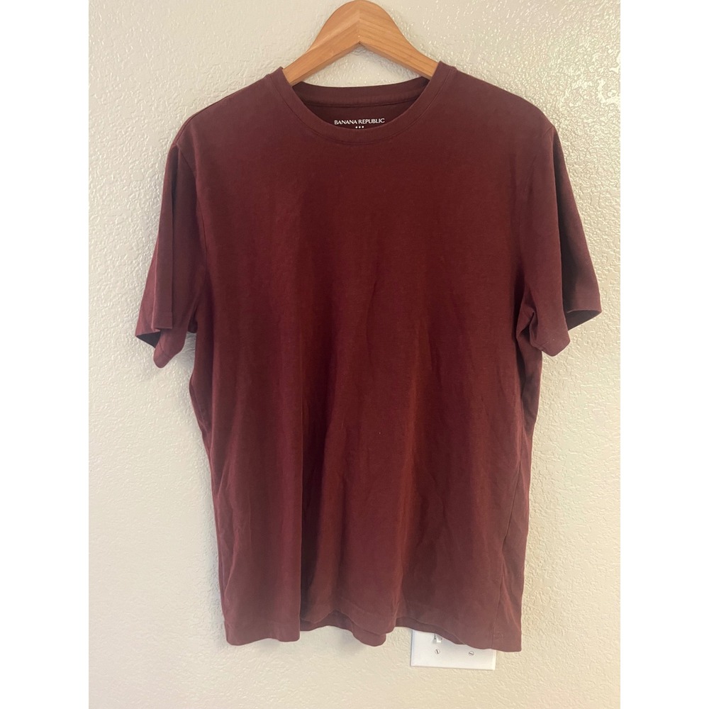 Banana Republic Eco Premium Wash T-Shirt Mens Large Burgundy Maroon Crewneck